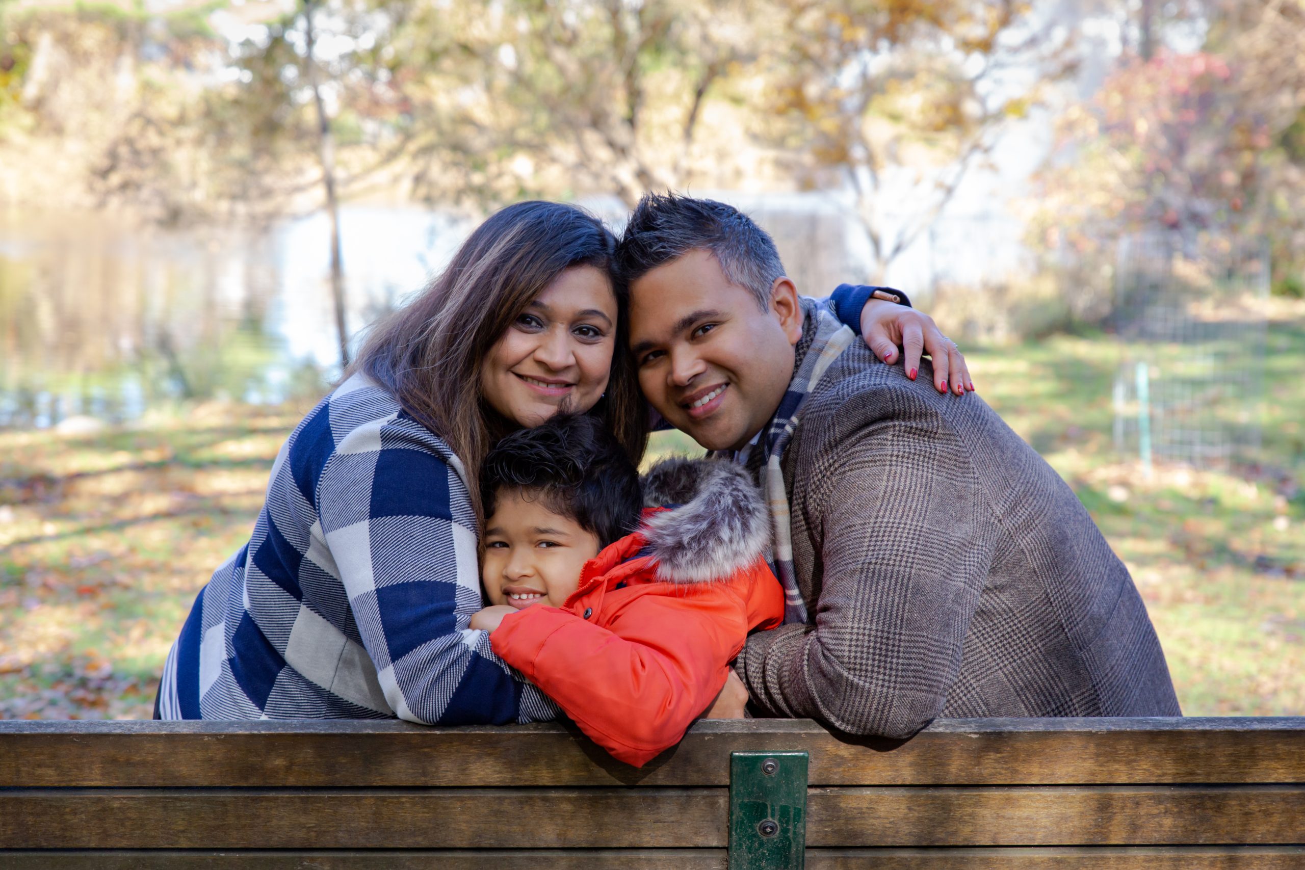 family photo fall park shoot